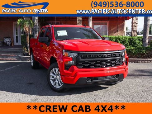 Used 2023 Chevrolet Silverado 1500 Custom AWD/4WD image 1