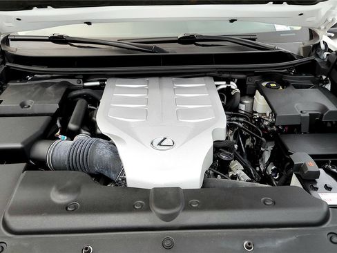 Used 2023 Lexus GX 460 Premium w/ Premium Package image 15