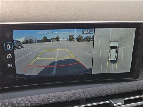 Used 2025 Hyundai Tucson Limited FWD image 13