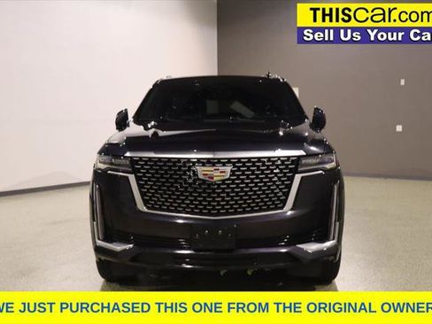 Used 2022 Cadillac Escalade Premium Luxury RWD image 3