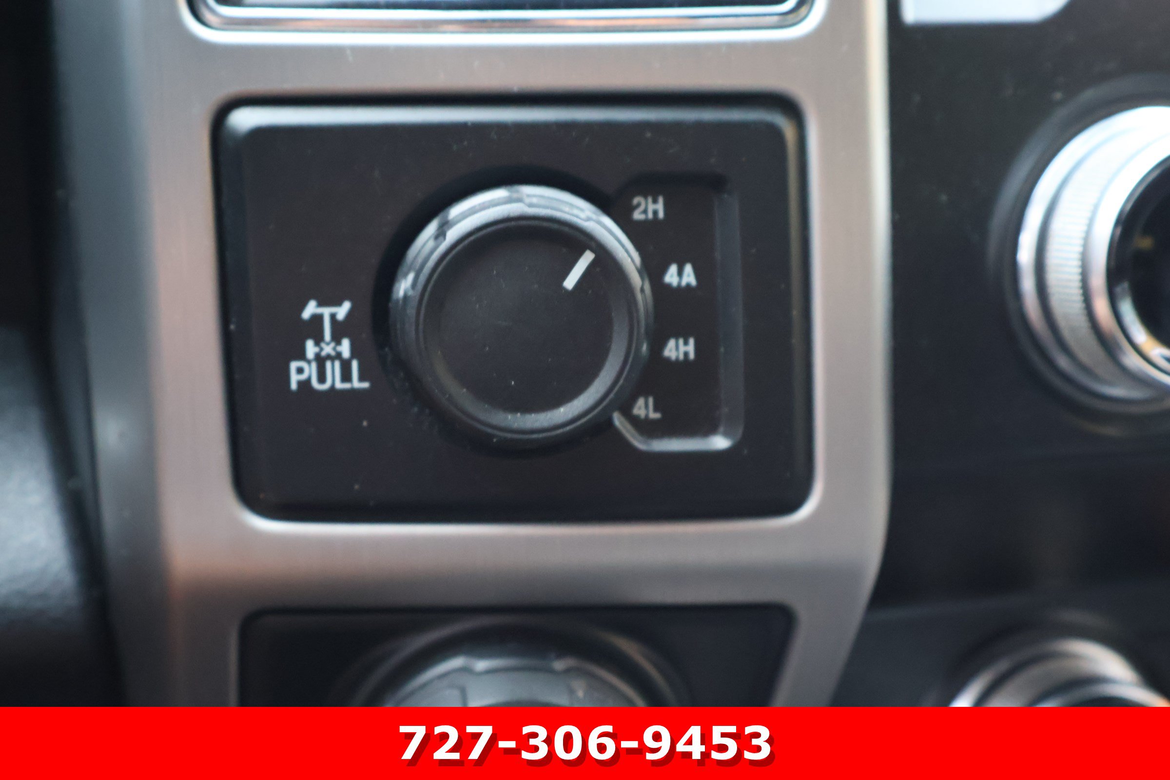 Used 2019 Ford F150 Platinum w/ Equipment Group 701A Luxury AWD/4WD image 31