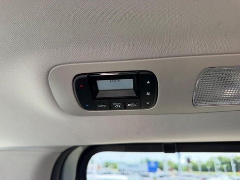 Certified 2025 Honda Odyssey EX-L image 11