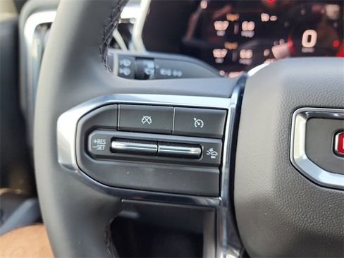 New 2026 GMC Canyon Elevation w/ Convenience Package image 23