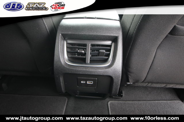 Used 2023 Chevrolet Blazer LT FWD image 14