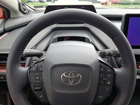 New 2026 Toyota Prius Plug-In Hybrid FWD image 9