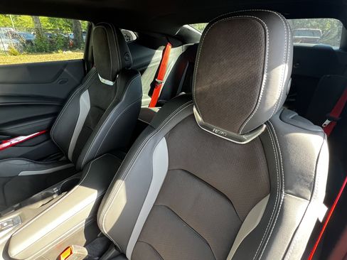 Used 2024 Chevrolet Camaro SS RWD image 17