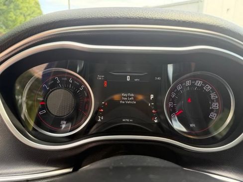 Used 2018 Dodge Challenger R/T Scat Pack w/ Leather Interior Group RWD image 21