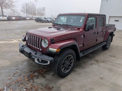 Used 2022 Jeep Gladiator Overland w/ LED Lighting Group image 21
