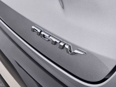 New 2026 Chevrolet Trax ACTIV w/ Driver Confidence Package image 13