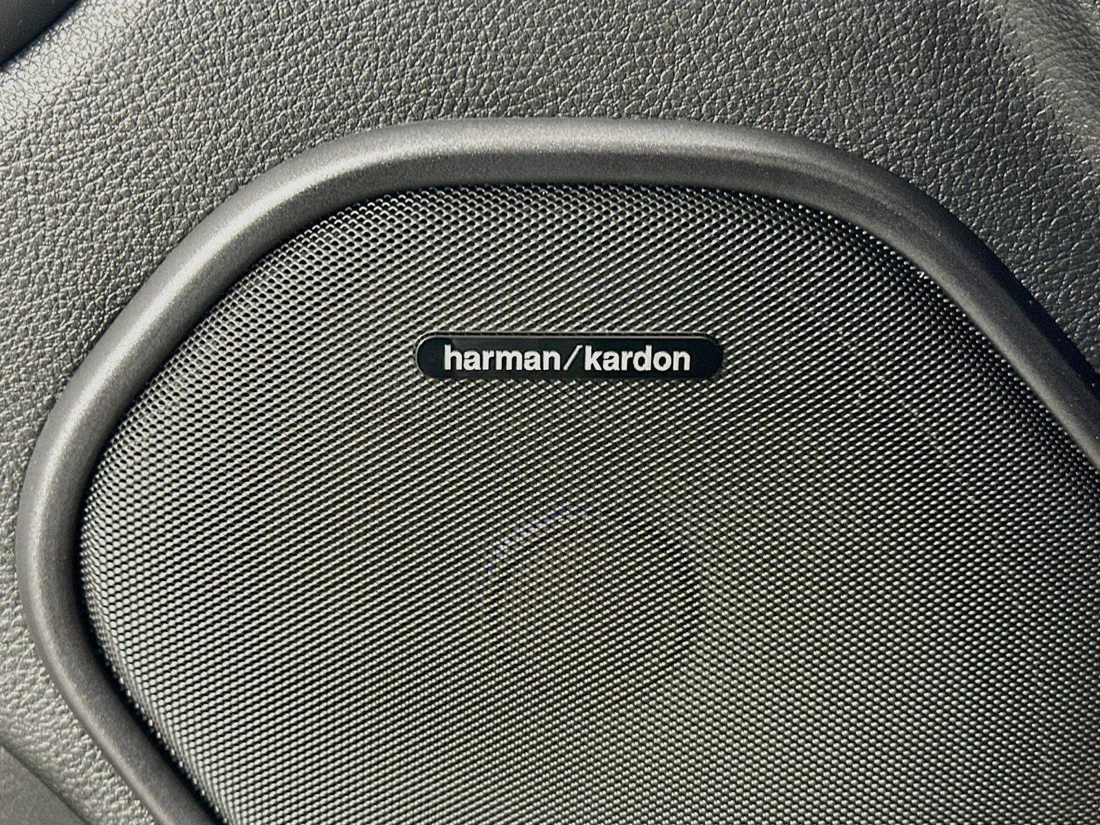 Used 2023 Dodge Durango R/T RWD image 19
