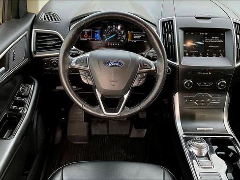 Used 2019 Ford Edge SEL w/ Equipment Group 201A image 6