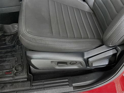 Used 2020 Ford Ranger XLT w/ Equipment Group 302A Luxury image 9