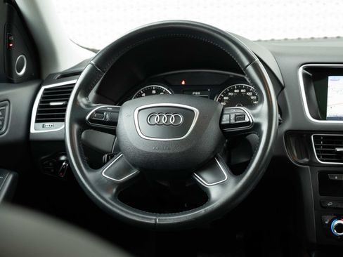 Used 2017 Audi Q5 2.0T Premium Plus w/ Technology Package AWD/4WD image 9