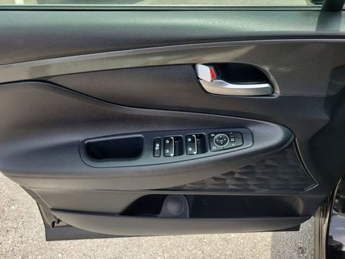 Used 2023 Hyundai Santa Fe SEL image 18