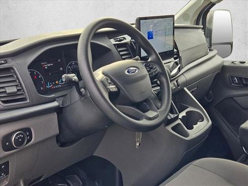 Used 2024 Ford Transit 350 XLT image 9