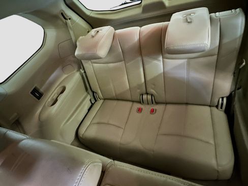 Used 2014 Nissan Pathfinder SL w/ Trailer Tow Package image 29