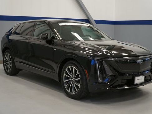 Certified 2024 Cadillac Lyriq Sport w/ LPO, Floor Liner Package image 8