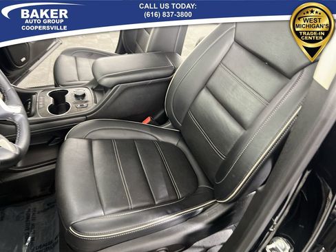 Certified 2023 GMC Acadia Denali w/ Denali Ultimate Package image 21