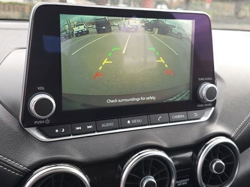 Used 2025 Nissan Sentra SV image 22