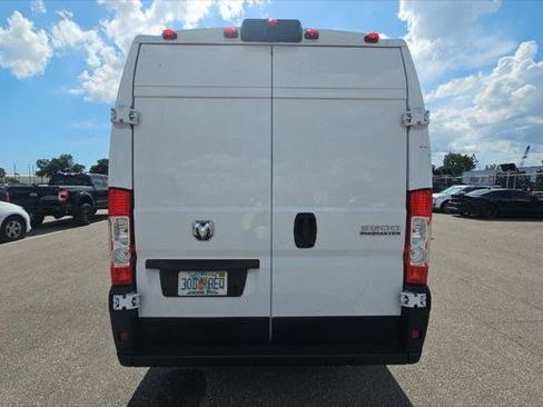 Used 2023 RAM ProMaster 3500 w/ Driver Convenience Group FWD image 7