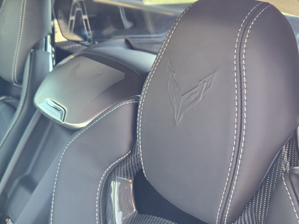 Used 2024 Chevrolet Corvette Stingray Preferred Cpe w/ 2LT RWD image 16