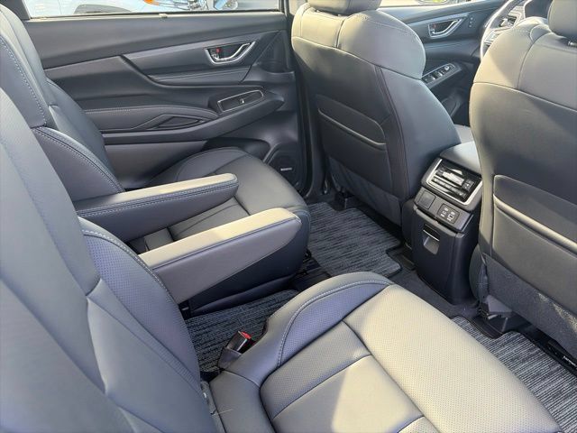 Used 2026 Subaru Ascent Limited AWD/4WD image 6