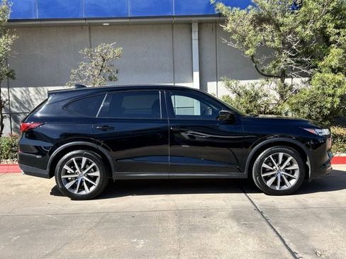 Used 2023 Acura MDX Technology image 3