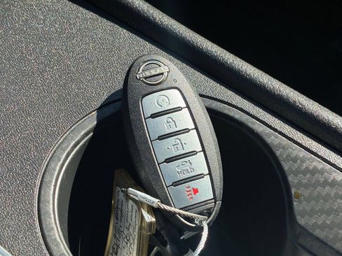 Used 2025 Nissan Altima 2.5 SV FWD image 21