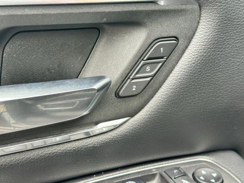 Used 2024 RAM 1500 Laramie image 17