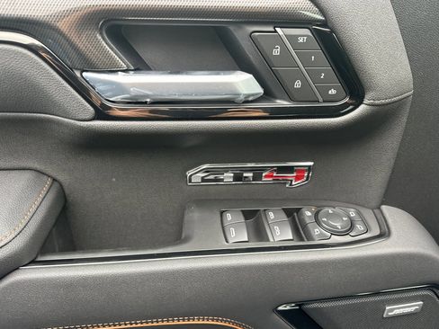 New 2026 GMC Sierra 1500 AT4 image 9