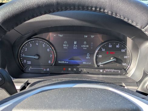 Used 2022 Ford Explorer XLT AWD/4WD image 20