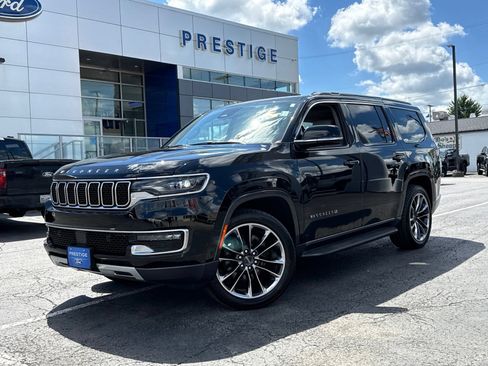 Used 2022 Jeep Wagoneer Series II w/ Premium Group I AWD/4WD image 19