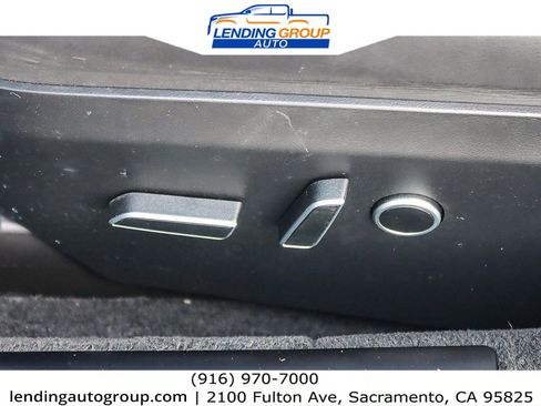 Used 2021 Tesla Model S Plaid image 17