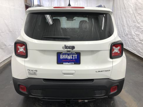 Used 2022 Jeep Renegade Limited image 8