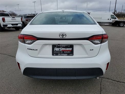 Used 2024 Toyota Corolla LE image 5