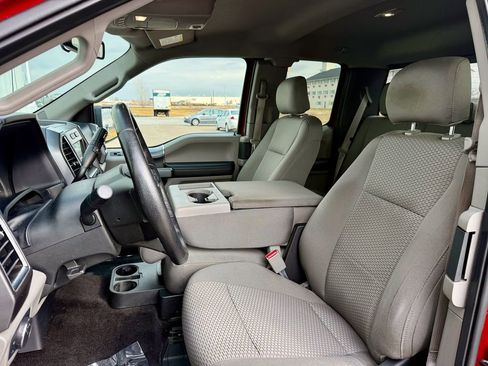 Used 2016 Ford F150 XLT w/ Equipment Group 302A Luxury image 11