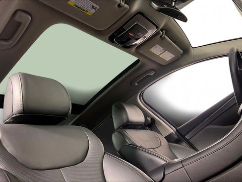 Used 2022 Hyundai Santa Fe SEL w/ Convenience + Premium Package image 28