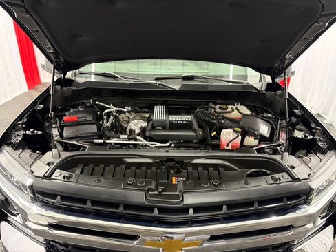 Used 2020 Chevrolet Silverado 1500 LT w/ All-Star Edition AWD/4WD image 38