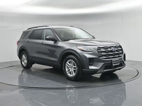 New 2026 Ford Explorer Active RWD image 56