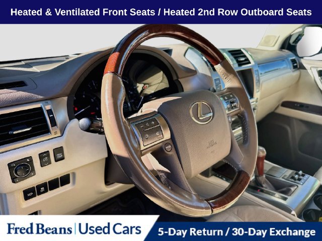 Used 2016 Lexus GX 460 w/ Premium Package AWD/4WD image 12