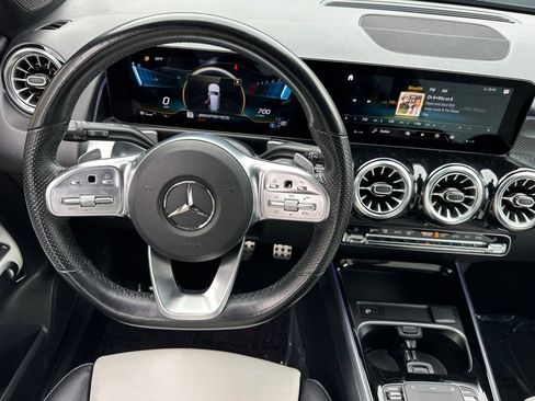 Used 2022 Mercedes-Benz GLB 35 AMG 4MATIC image 28