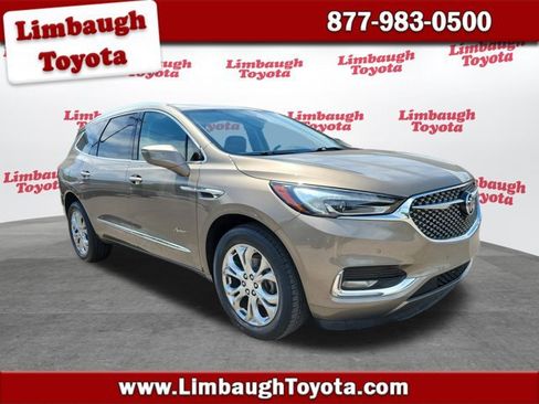 Used 2020 Buick Enclave Avenir w/ Avenir Technology Package FWD image 1