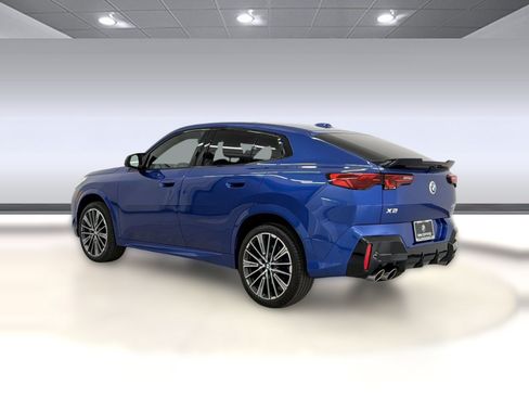 Certified 2026 BMW X2 M35i AWD/4WD image 3
