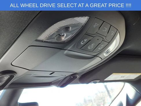 New 2026 Chrysler Pacifica Select image 22