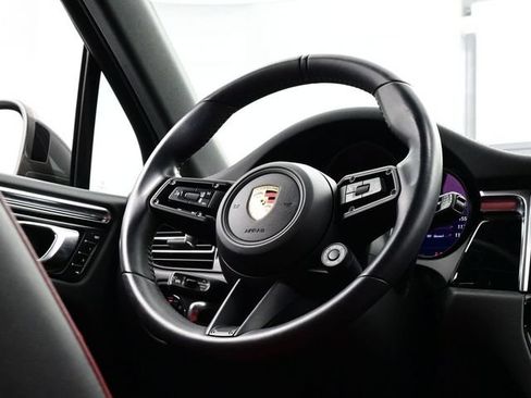 Certified 2024 Porsche Macan Turbo AWD/4WD image 21