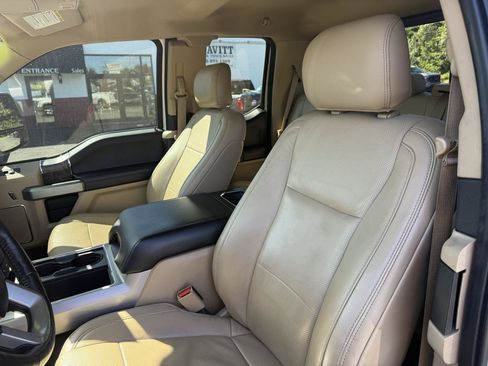 Used 2017 Ford F250 Lariat w/ Chrome Package AWD/4WD image 29