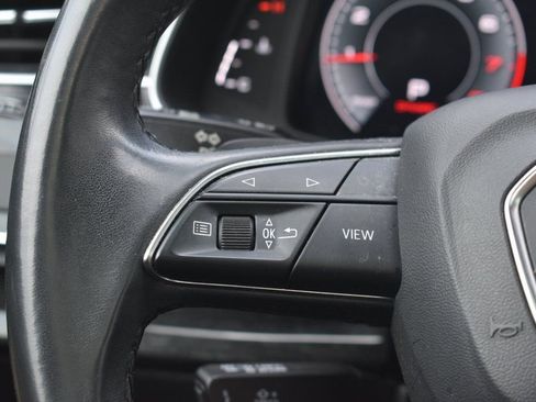 Used 2022 Audi Q7 2.0T Premium image 16