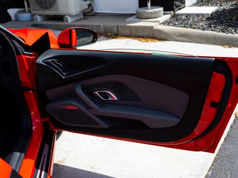 Used 2017 Audi R8 V10 image 39