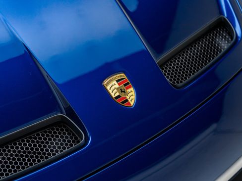 Used 2026 Porsche 911 GT3 RWD image 24