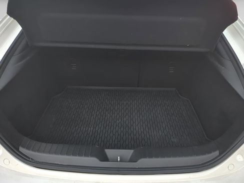 Used 2021 MAZDA MAZDA3 s image 25